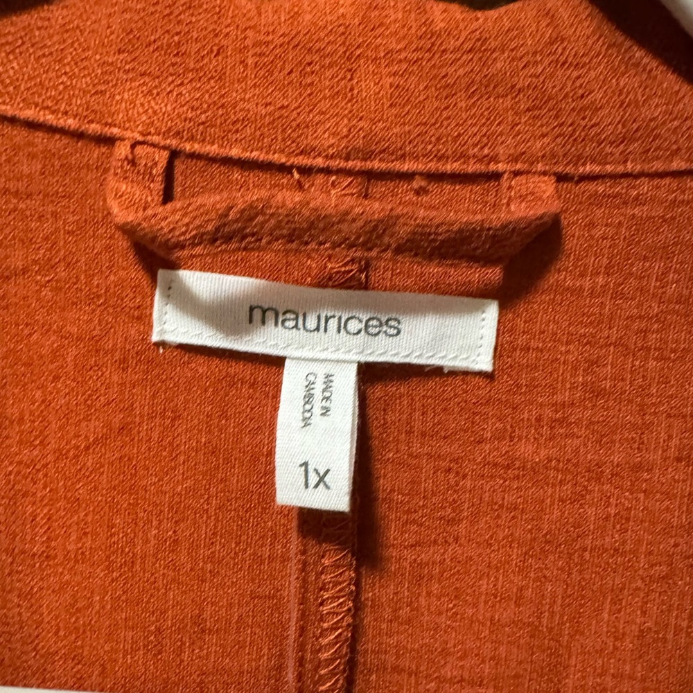 Plus Size One Button Blazer - Picture 4 of 5